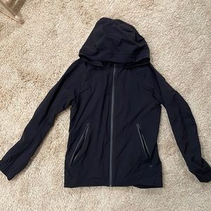 Lululemon wind/rain resistance jacket with hood